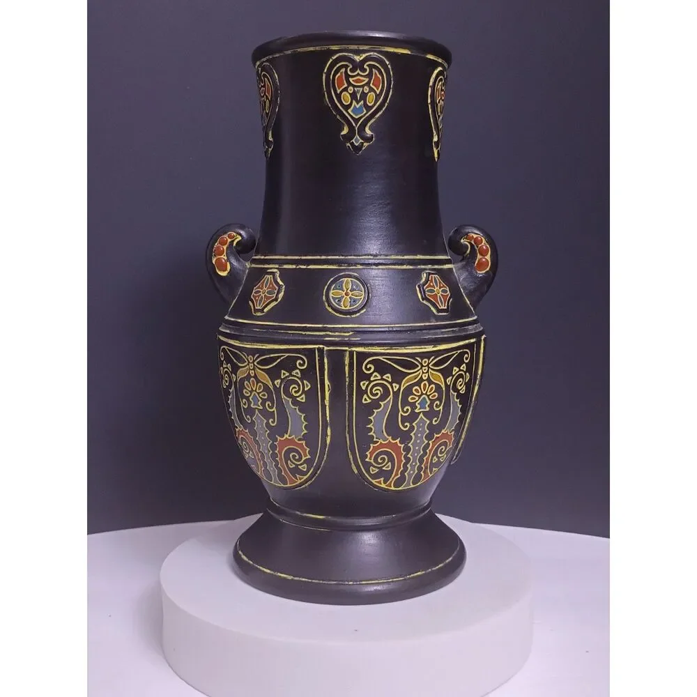 Ornate Japanese Resin 9.5